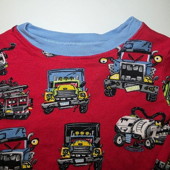 Hatley Monster Trucks Red 2 Piece Sz 3 - Picture 2 of 7